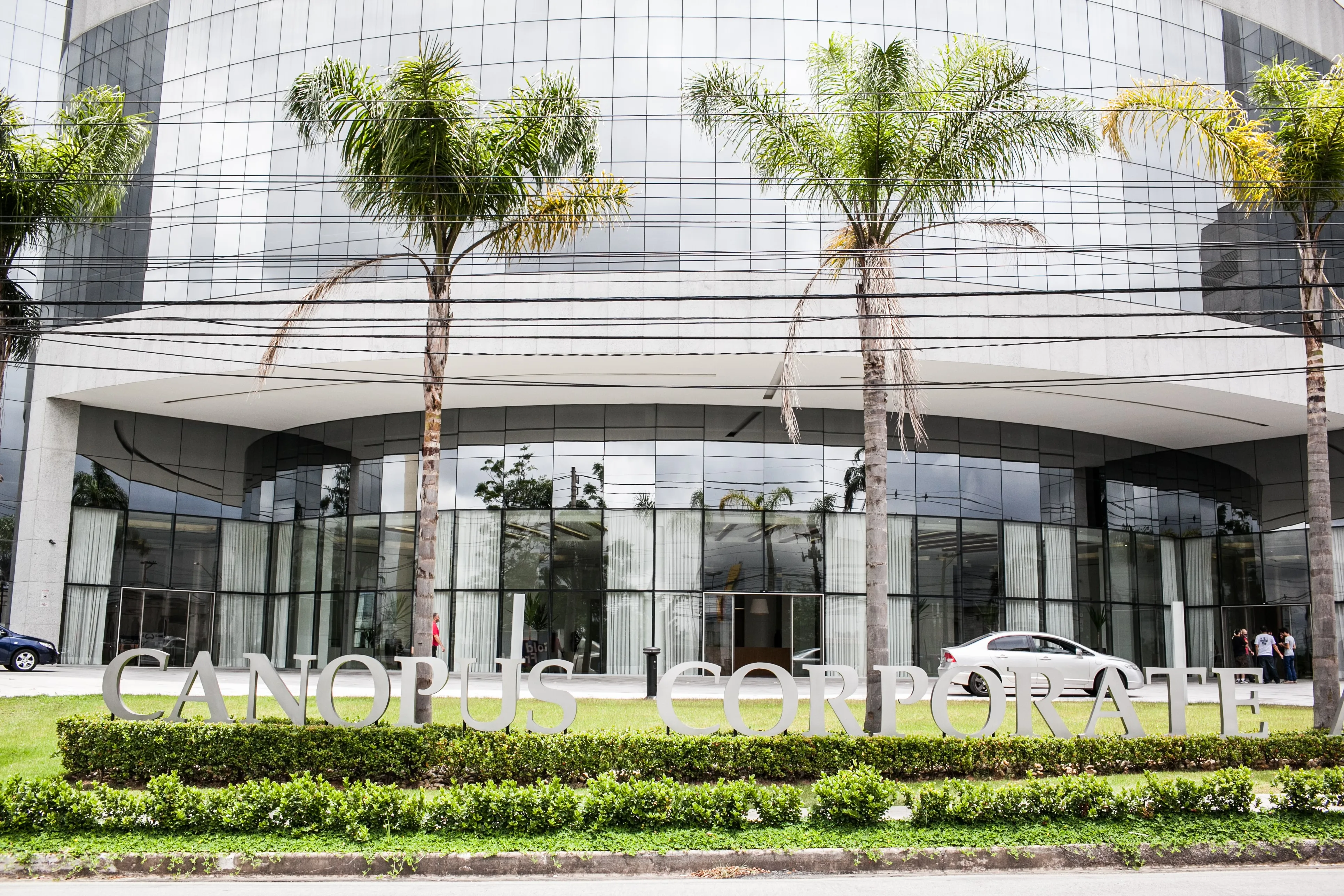 Edifício Canopus Corporate em Alphaville, endereço da operação brasileira